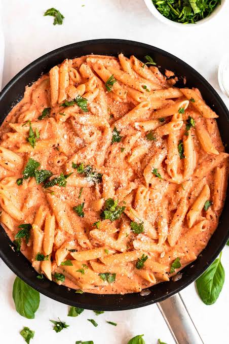 Mixed Sauce Pasta - Veg